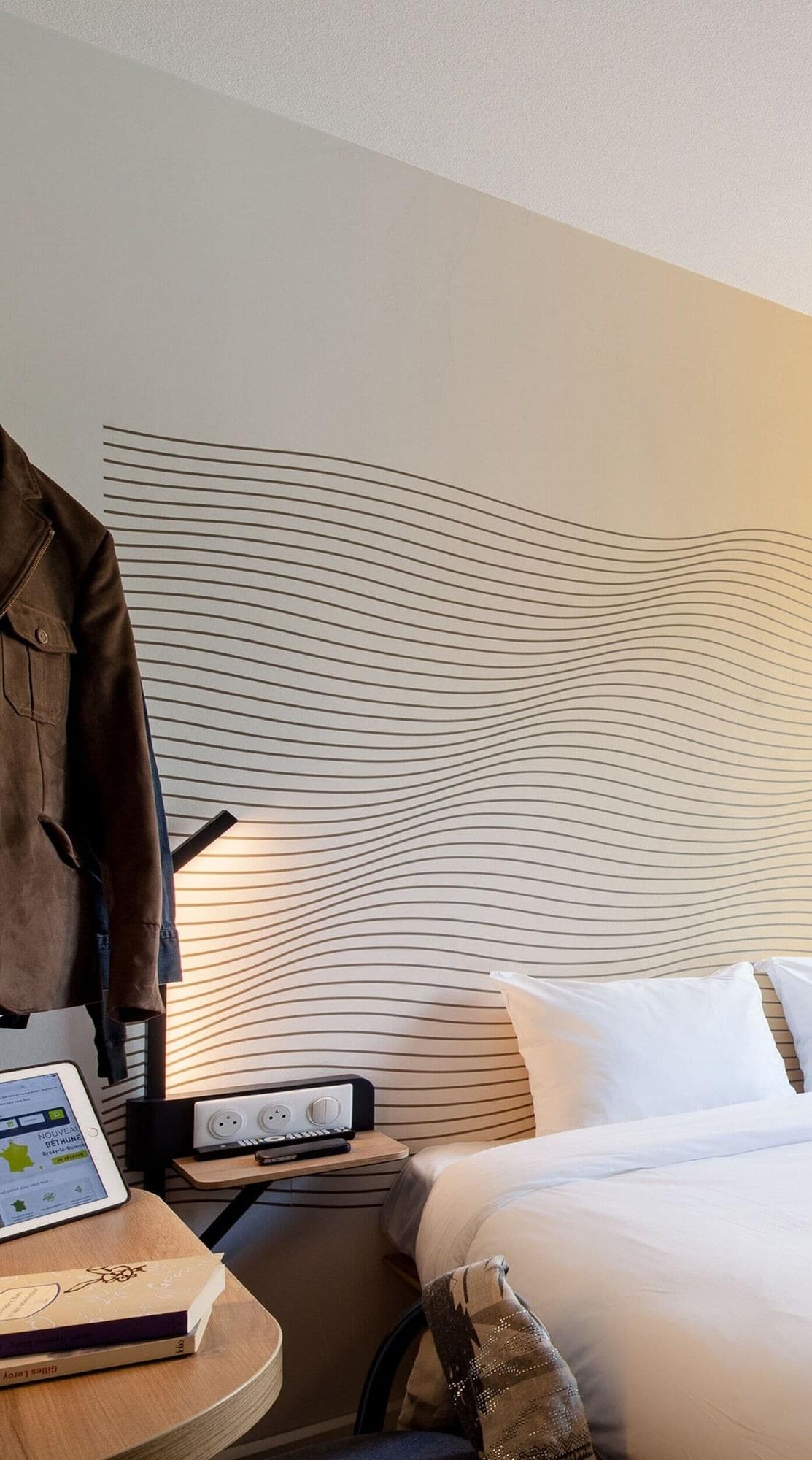 B&B Hotel Paris Porte Des Lilas Εξωτερικό φωτογραφία