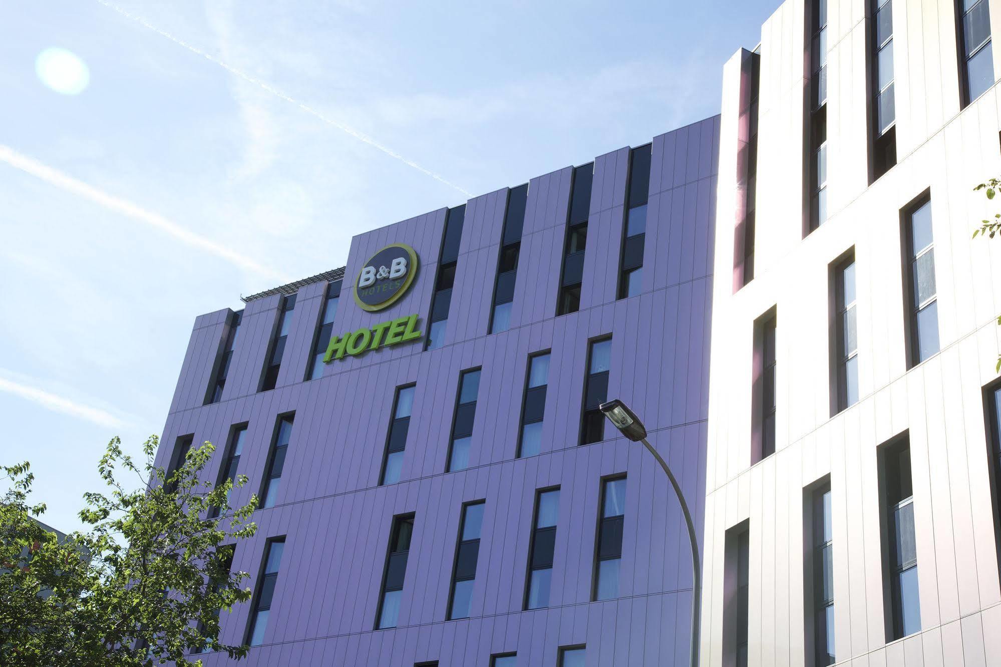 B&B Hotel Paris Porte Des Lilas Εξωτερικό φωτογραφία